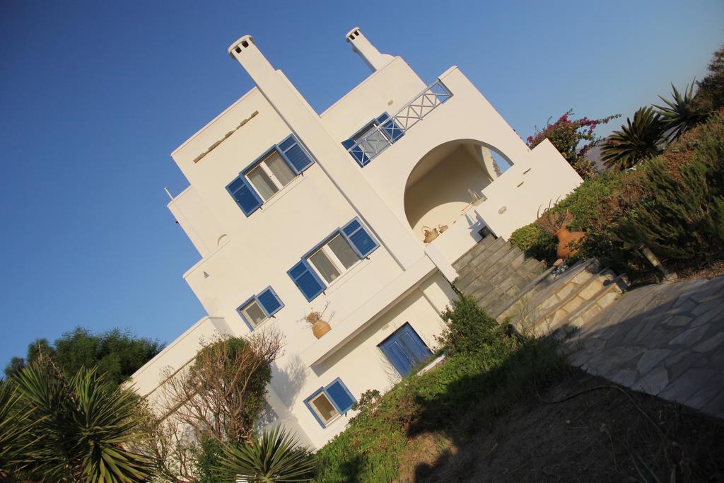 Villa Kiriaki Gavrio Exterior photo