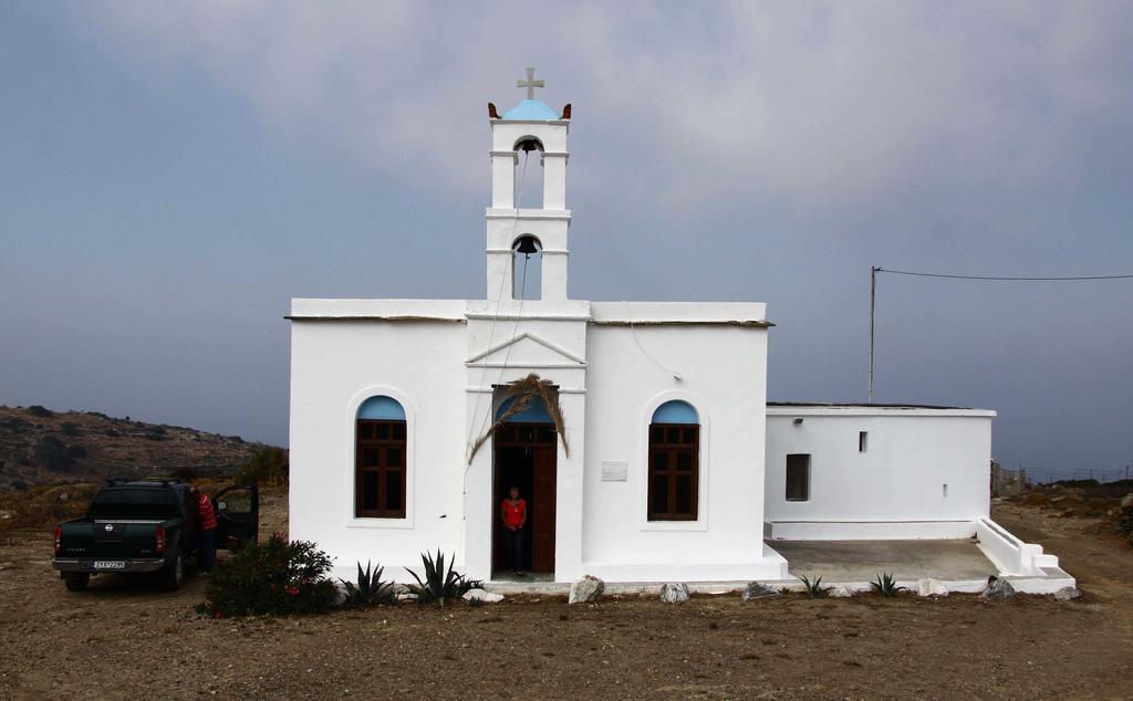 Villa Kiriaki Gavrio Exterior photo